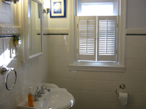 finished bathroom_w300